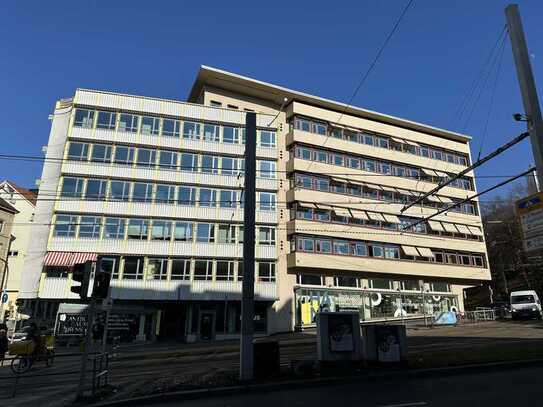 Charmante Büroflächen in denkmalgeschütztem Haus