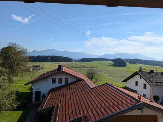 Traumhafte 3-Zimmer-Wohnung mit Bergblick