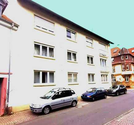 Kapitalanlage! 8-Familienhaus mit 20 Zimmern und Top-Ausstattung in zentraler Lage von Neustadt