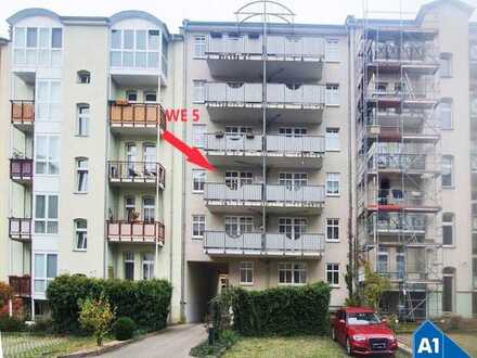 Halle/Charlottenviertel: Nicht vermietete 2-Raum-Wohnung mit Balkon und Pkw-Stellplatz