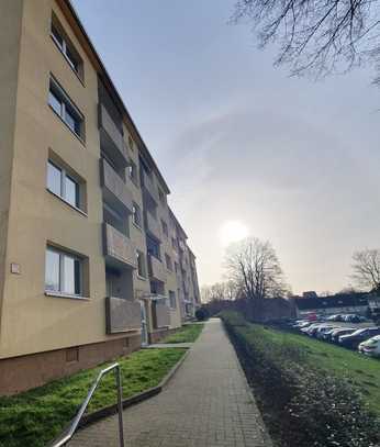 Schöne 3-Zimmer Wohnung mit Balkon