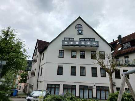 Attraktive, geräumige Maisonette-Wohnung in zentraler Lage von Oberndorf