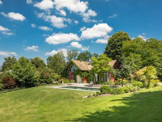 Moderne Villa auf wunderschönem Parkgrundstück in idyllischer Lage von Icking-Irschenhausen