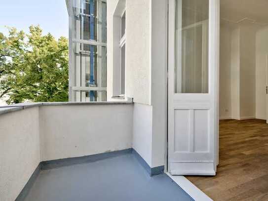 TOP-sanierte *Gründerzeit-Wohnung*: 3 Zimmer ++ Balkon ++ modernes Bad ++ Erstbezug nach Sanierung