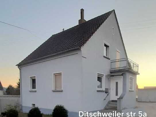 Klein aber fein. 
Einfamilienhaus in toplage. 
Gerne gemietet von 1 bis 2 personen.