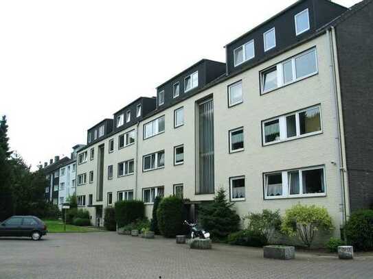 3,5 Zimmer-Wohnung mit Balkon und Garage in 47228 Duisburg-Rheinhausen/Bergheim "Nähe Toeppersee"