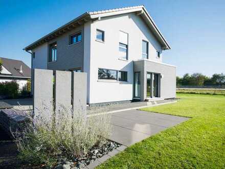 2-Familienhaus mit je 90 m2 + Garten - Grundriss frei wählbar