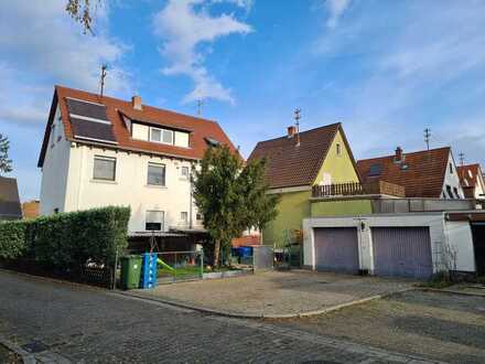 Freistehendes Zweifamilienhaus in ruhiger Lage in Leimen-St. Ilgen