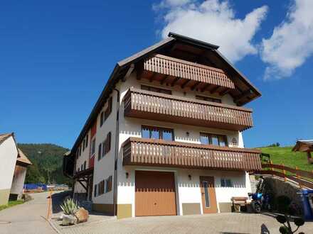 4 Zi. Whg. mit Terrasse + Balkon