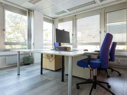 Helle Büroräume in zentraler Lage mit Skylineblick - All-in-Miete