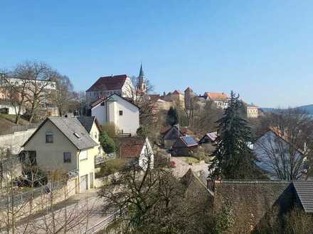 Stilvolle Wohnung in Top-Lage von Nabburg mit grandioser Aussicht - frei!