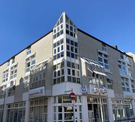 Helle 4 Zi. Wohnung mit Galerie und Terrasse zu vermieten