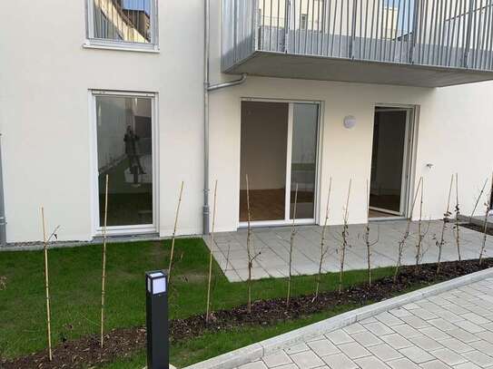 Exklusive zentrale 2-Zimmer-EG-Wohnung mit kleinem Garten