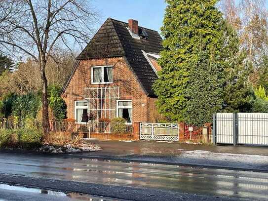 Einfamilienhaus auf Gewerbegrundstück in sehr guter Infrastruktur !