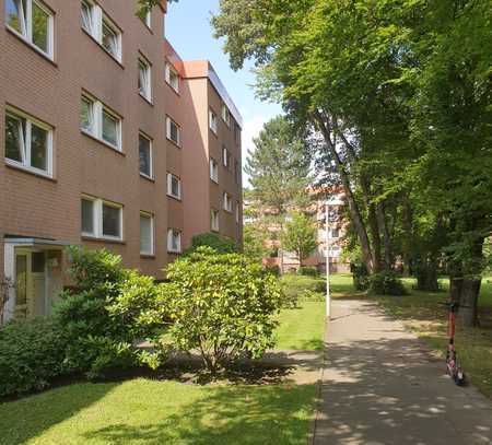 Schöne und sanierte 3-Zimmer-Wohnung mit Einbauküche in Hannover