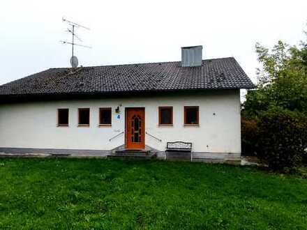 Tolles sonniges Einfamilienhaus mit Wintergarten, Scheune und ca. 2.400m² Grund!