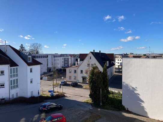 Neu renovierte 2-Raum-Wohnung mit Balkon in Laupheim