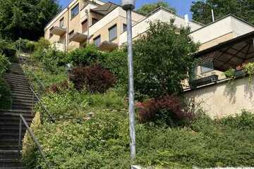 Beeindruckende Wohnung mit traumhaften Blick und großem Garten