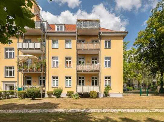 Attraktive 2-Zimmer-Wohnung mit EBK und TG-Stellplatz in Potsdam