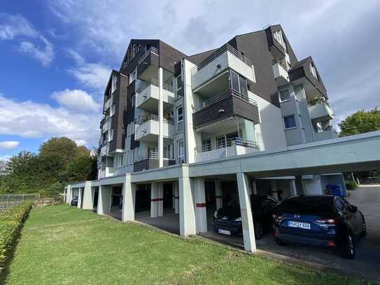 Top Lage- direkter Rheinblick-Eigentumswohnung mit Balkon und PKW-Stellplatz