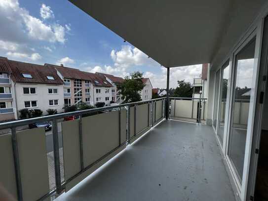 Helle 2-Raum-Wohnung mit Balkon im Grünen *Besichtigungen ab März 2025*