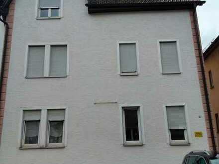 Günstige 3-Zimmer-Wohnung mit Einbauküche in Albstadt-Ebingen