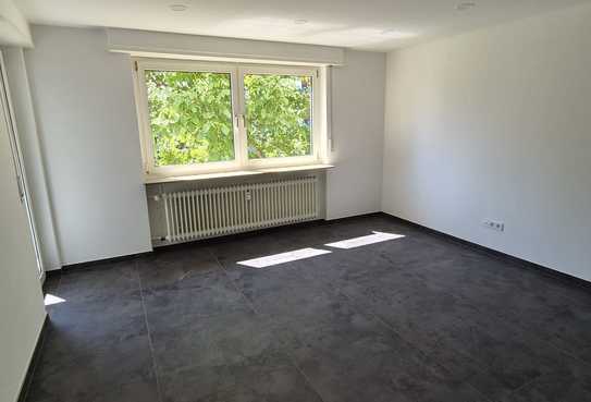 1050 € - 78 m² - 3.5 Zi.
Erstvermietung nach umfangreicher Sanierung in Mannheim Feudenheim