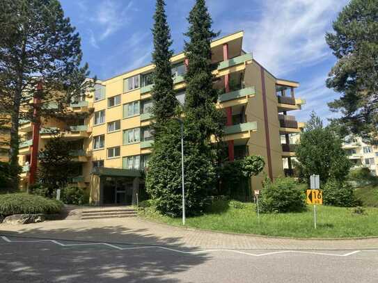 PROVISIONSFREI. Sonnige 3-Zimmer-Traumwohnung mit zwei (!) Balkonen und Einbauküche in Eisingen