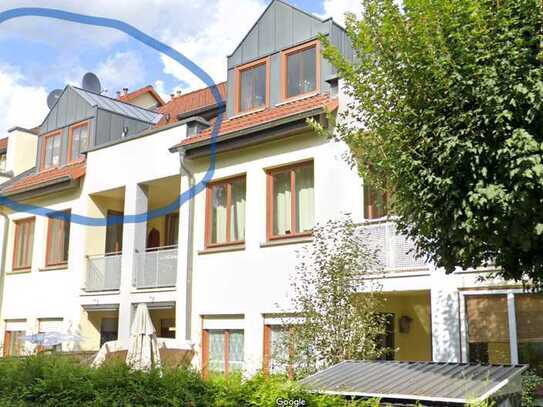 2,5 Zimmer DG Wohnung mit Balkon