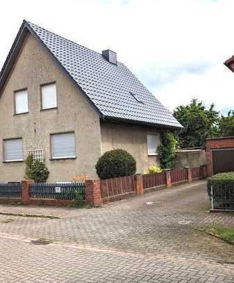 Ein-/Zweifamilienhaus in zentraler Lage von Oebisfelde - VB