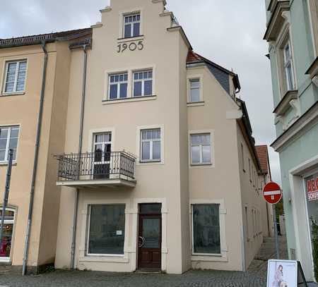 Historisches Mehrfamilienhaus am Markt