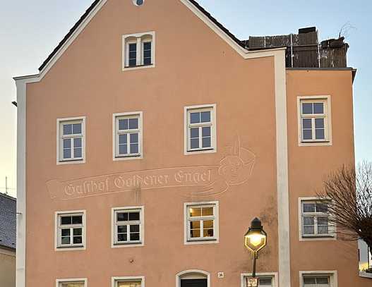 ***Historie trifft Moderne - 3,5 Zimmerwohnung im Herzen von Gundelfingen***