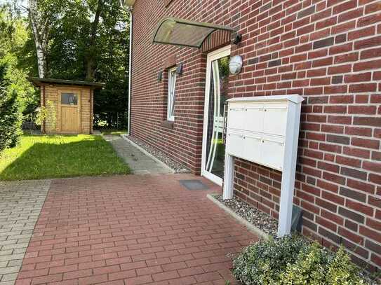 Hochwertige 3-Zimmer-EG-Wohnung mit Terrasse und Garten in Bleckede