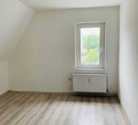 helle 3-Zimmer-Dachgeschosswohnung