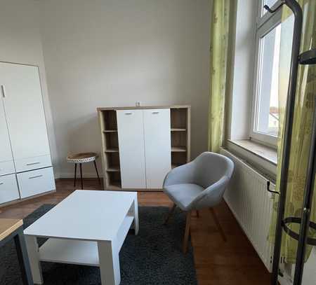 Möblierte Wohnung mit einem Zimmer und Kochzeile in Bielefeld-Mitte/West