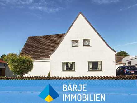 Freistehendes Einfamilienhaus auf grünem Grundstück in schöner Lage von Rönnebeck