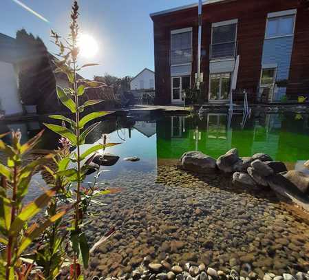 Haus mit Schwimmteich, im Urlaub wohnen