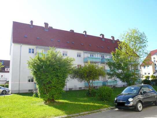 modernisierte 2-Zimmerwohnung mit Balkon in bahnhofsnähe