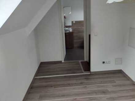 Sehr schöne Maisonetten Wohnung