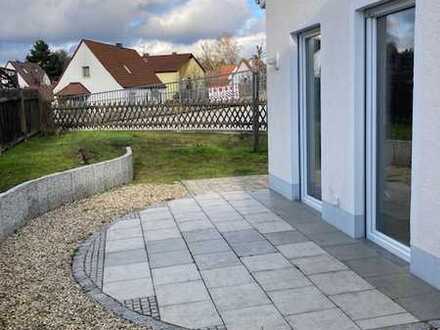 EBEN-ERDIGE 3-Zi-Terrassen- & GARTEN-Wohnung, ca. 98 m2 Wohnfl. in 90552 Rö/Peg., Goethestr.