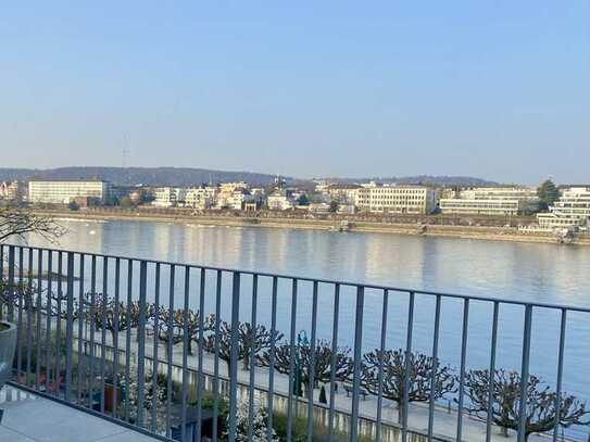 RHEINZAUBER: Luxuriöses Penthouse mit atemberaubendem Ausblick auf Bonn direkt am Rheinufer v. Beuel