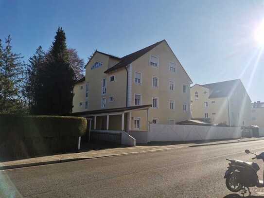 Helles, geräumiges Appartement in Südwestlage (provisionsfrei von privat)