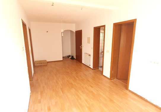 3-Zimmer-Wohnung mit Balkon in Kronau