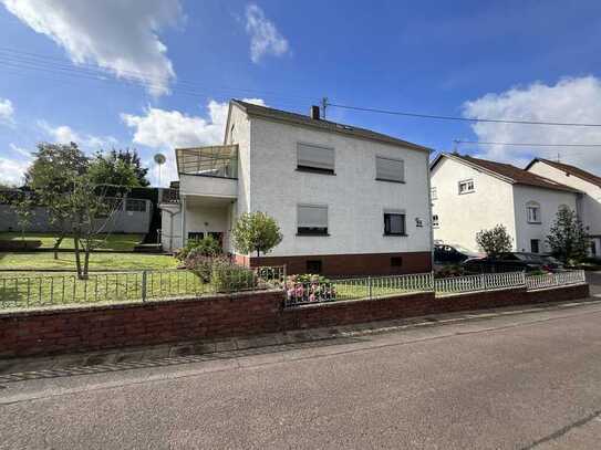 Freistehendes Einfamilienhaus in ruhiger Lage von Schmelz-Limbach