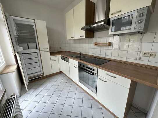 Frei ab 1.7.25 - EBK* - Ankleideraum am Schlafzi. - Balkon - 2. OG