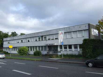 Büro in verkehrsgünstiger Lage