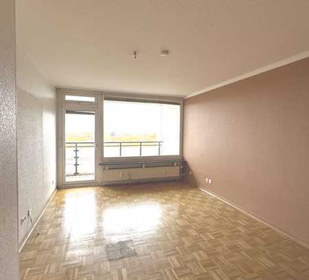 Über den Dächern von Düsseldorf * 3,5 Zimmerwohnung * 2 Balkone * TG Stellplatz * Aufzug *