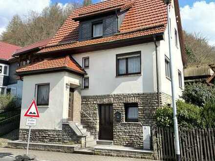 Sei schLAU-kauf DEIN (Ferien-)HAUS in LichTEenAU ! Gemütlich & Klein darfs im Thür. WaLd gern sein!