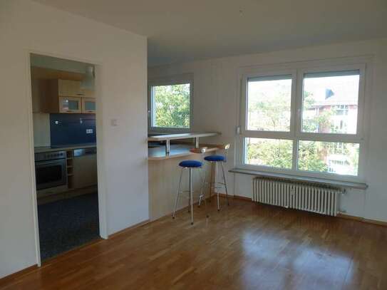 Attraktive 3-Zimmer-Wohnung mit Einbauküche und Balkon in 90763, Fürth