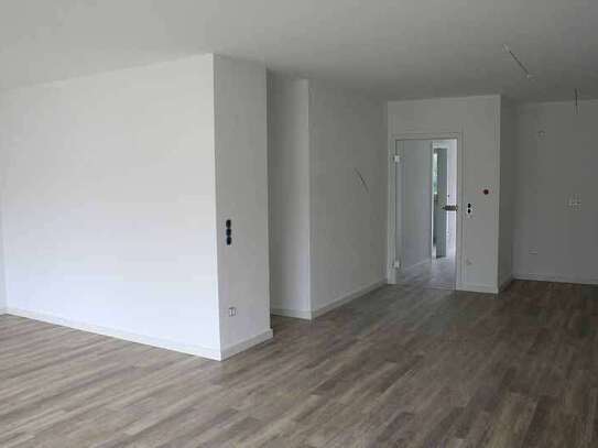 Moderne 4-Zimmer-Wohnung mit Balkon in Hallbergmoos